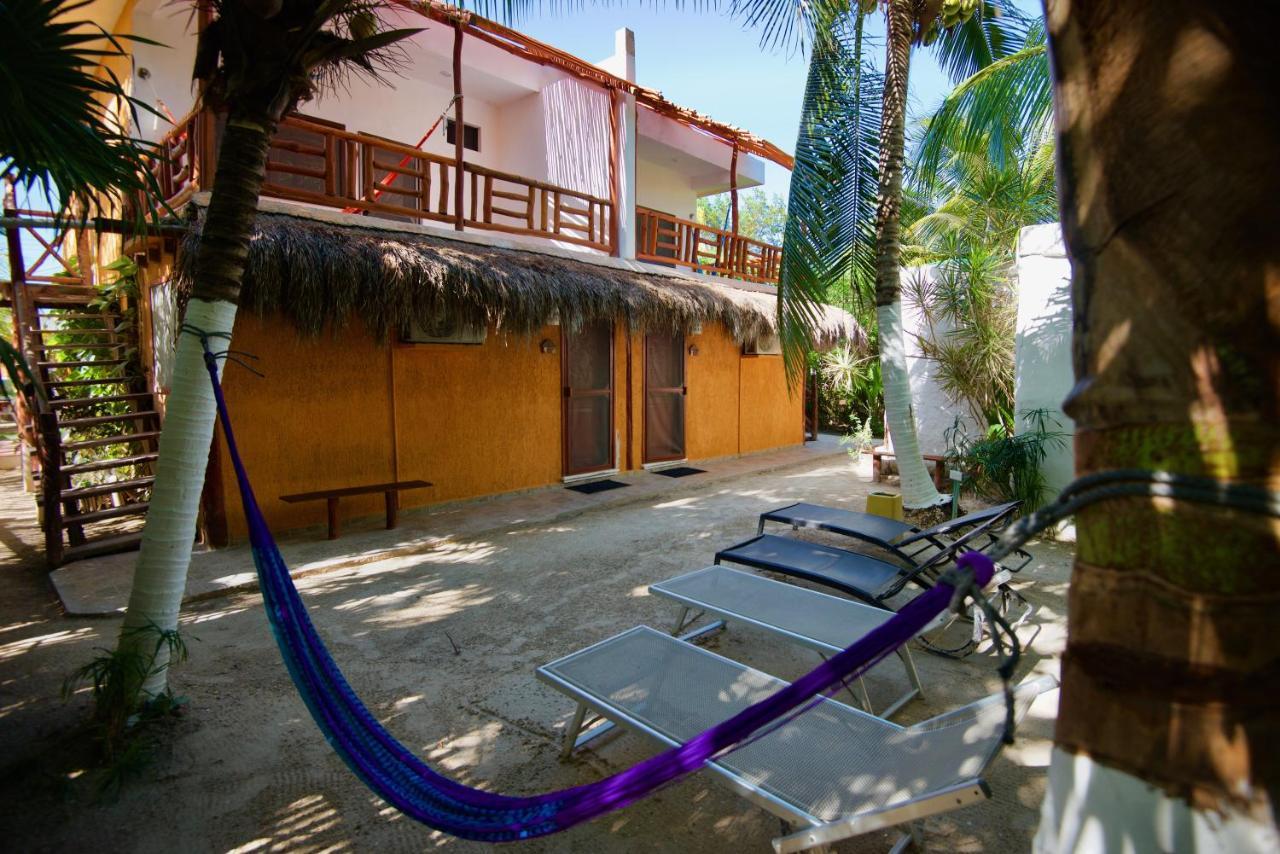Golden Paradise Town Hotel Ilha Holbox Exterior foto